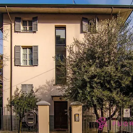 La Rive Gauche شقة *